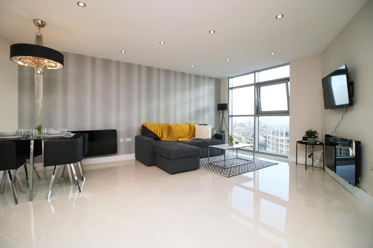 The Skyline - Luxury City Centre Flat With Designated Parking Cardiff Eksteriør billede