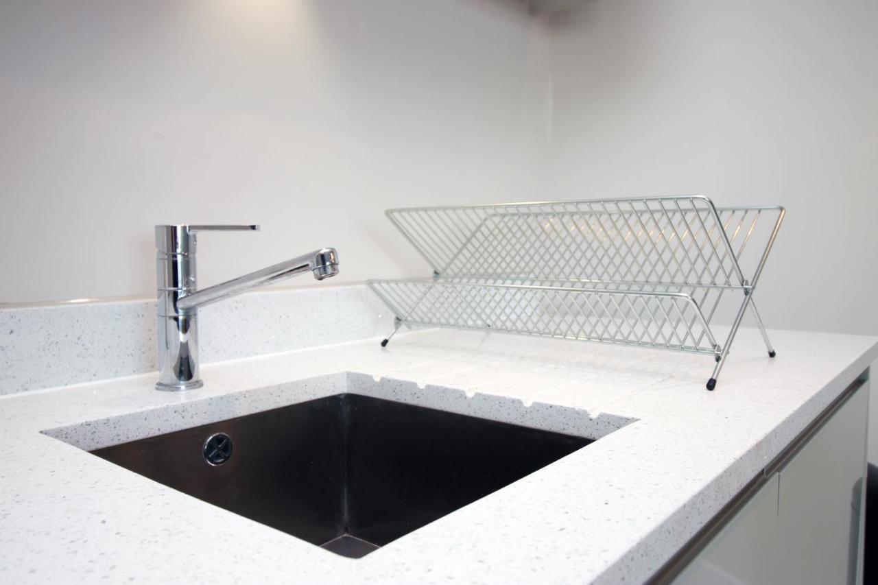 The Skyline - Luxury City Centre Flat With Designated Parking Cardiff Eksteriør billede