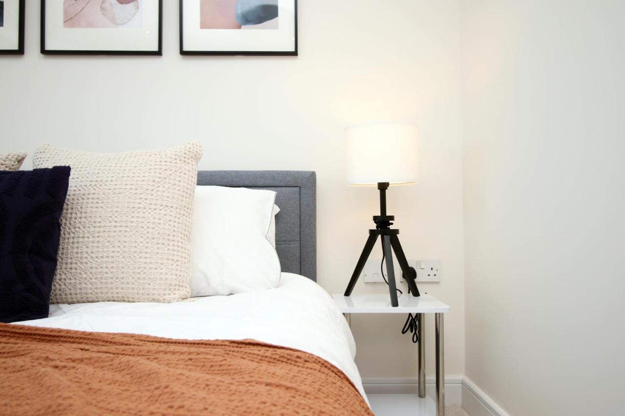 The Skyline - Luxury City Centre Flat With Designated Parking Cardiff Eksteriør billede